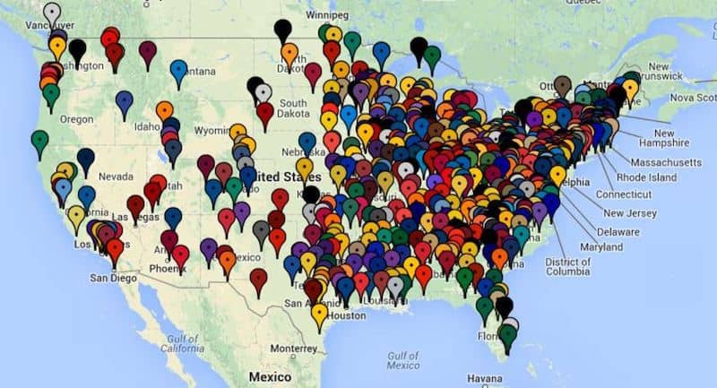 a USA map showing every FBS team