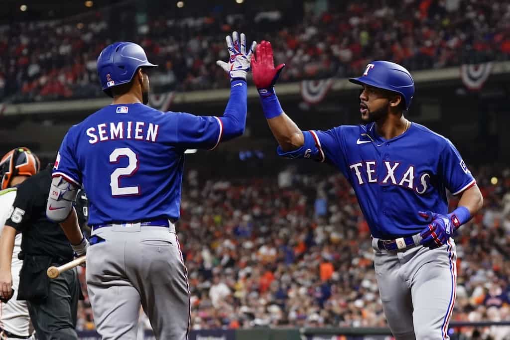 Rangers Eager to Finish Series at Home