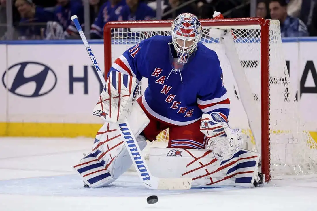 Igor Shesterkin Lifts Rangers Past Stars For Eighth Straight Win ...